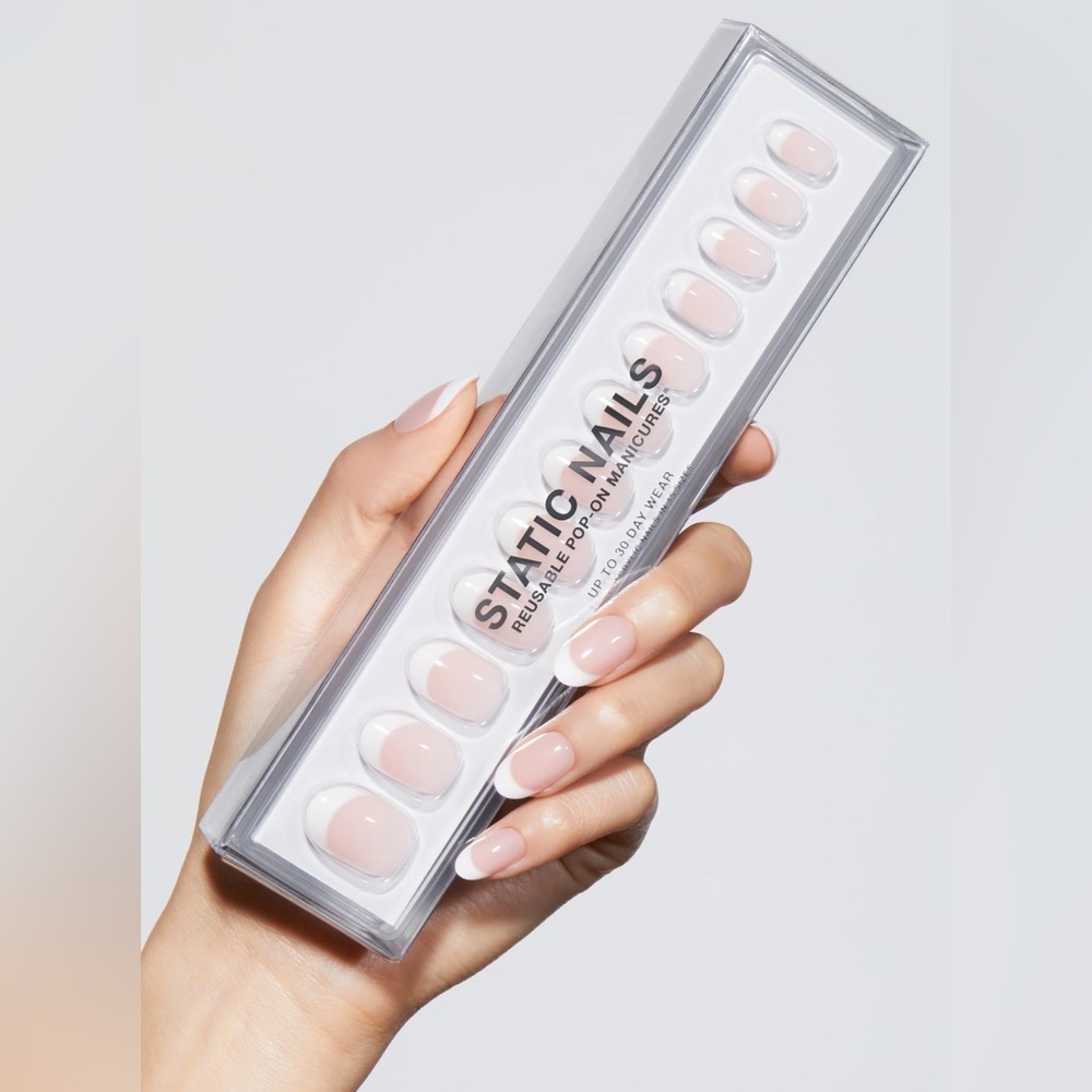 Static Nails FRENCH 75 ROUND Reusable Pop-On Manicure